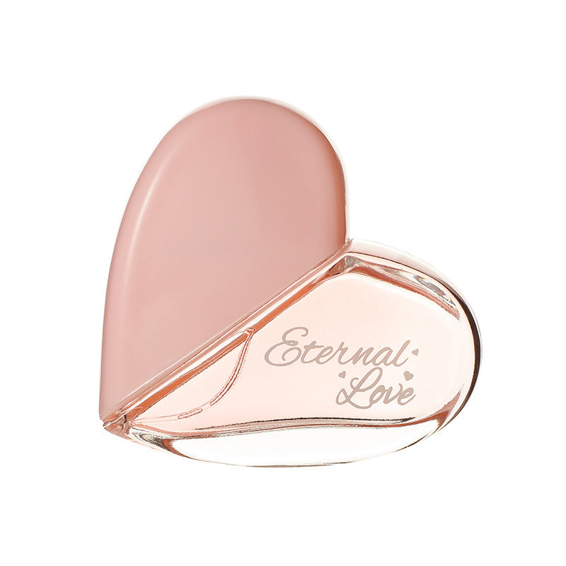 First Love Paris – The Scent of a First Glance