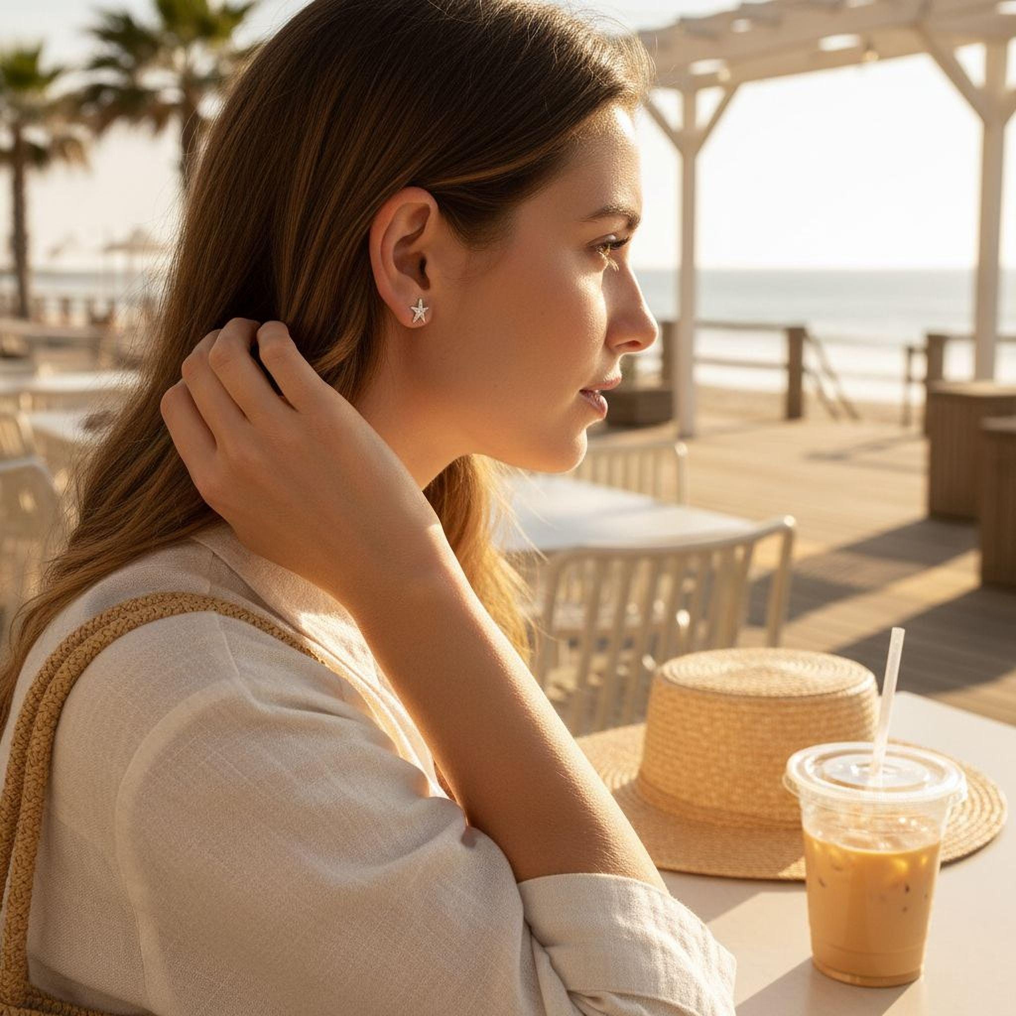 Boucles d'oreilles puces en véritable étoile de mer, bijoux minimalistes faits main, style plage et été naturel, cadeau porte-bonheur, or ou argent sterling 925