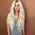 Perruque blonde “FZP” ondulée body wave, sans colle (glueless), perruque complète en cheveux synthétiques/cheveux imitation naturels